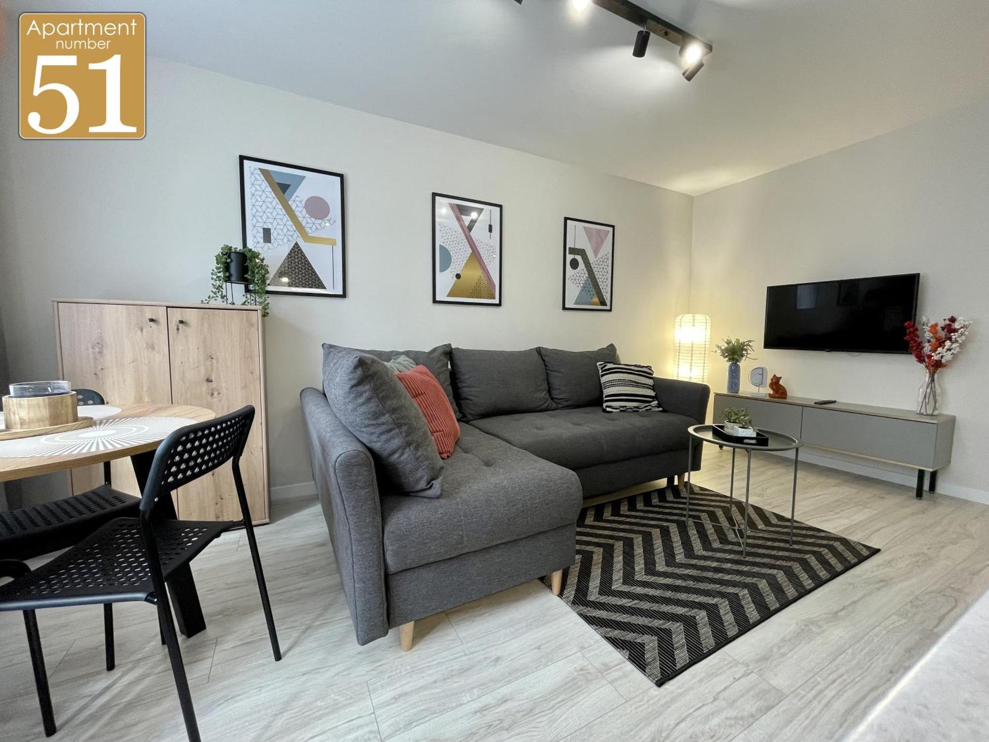 Piekny Przytulny Apartament - Blisko Akwenu Wodnego Радом Екстериор снимка